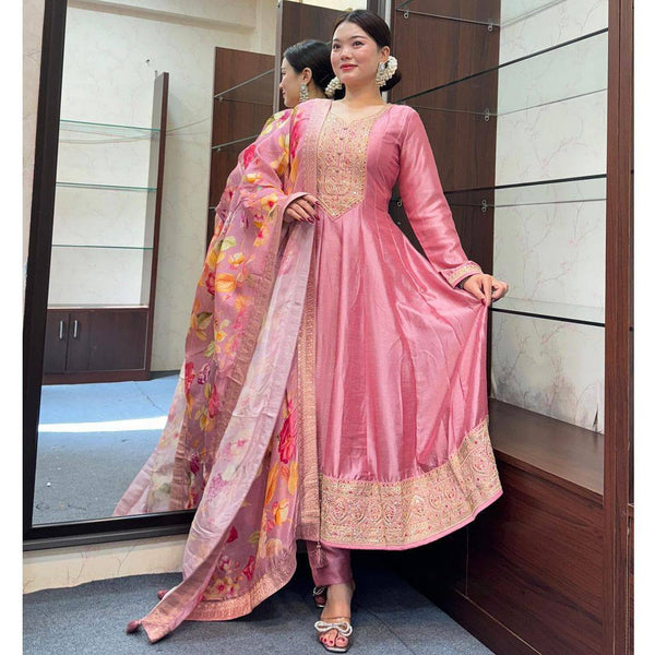 Elegant Pink Anarkali Suit with Embroidered Detailing