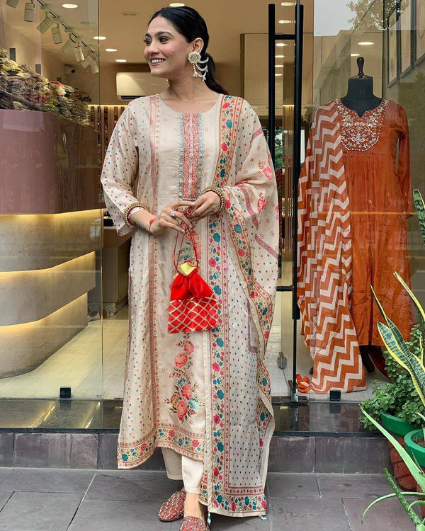 Elegant Floral Printed Ethnic Suit Set